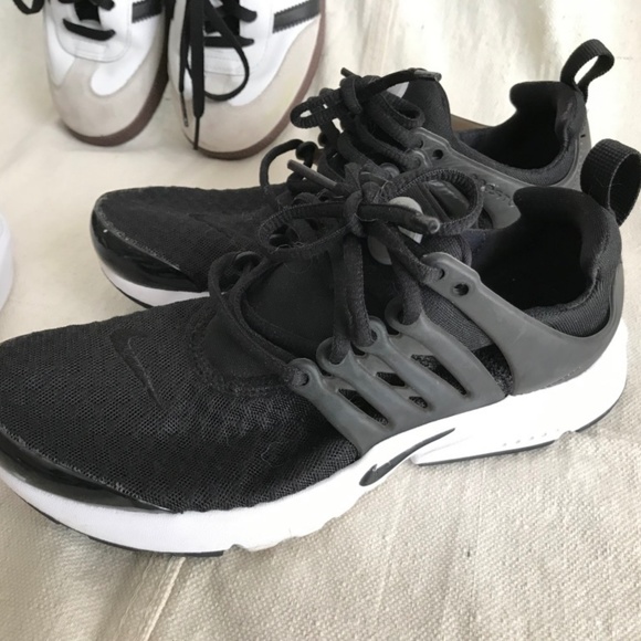 Lot of 3 Sneakers - Picture 4 of 5